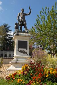 Statue Pasteur