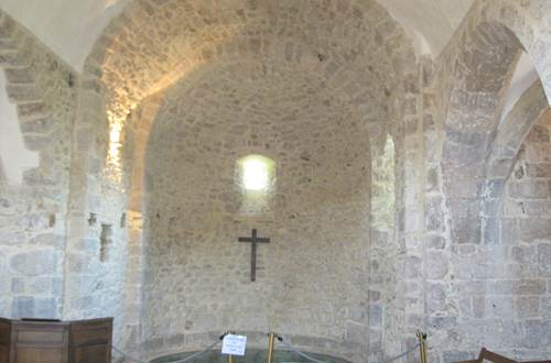 Chapelle Romane Ste Croix de Caderle ©